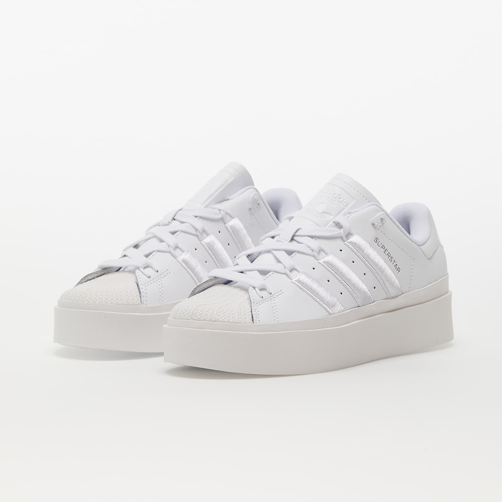 White superstar sneakers 2025