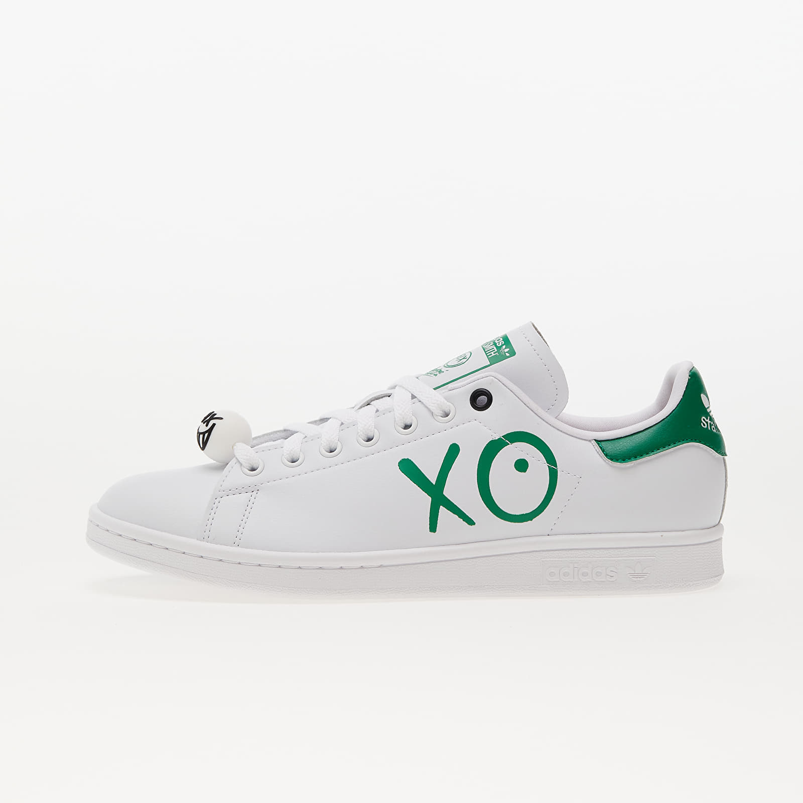 Stan smith white black tongue on sale