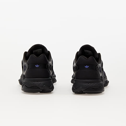 Women's sneakers and shoes adidas Originals Oztral W Core Black