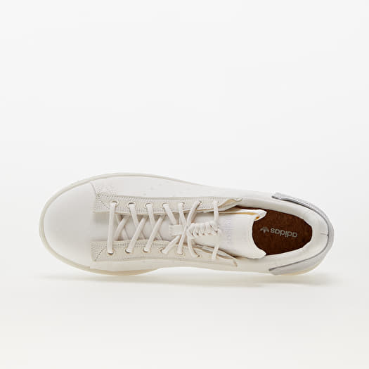 Turnschuhe und Schuhe fur Manner adidas Originals Stan Smith Parley Core White Dash Grey Off White Queens