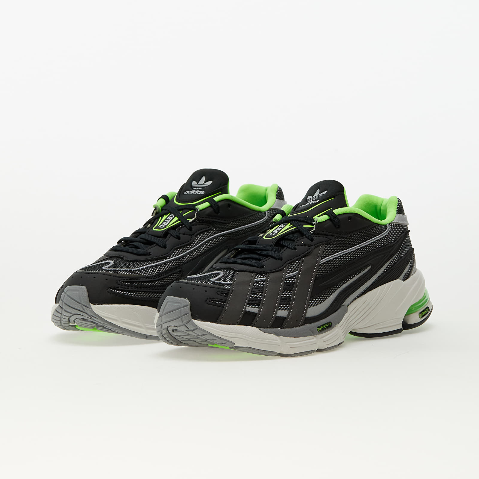 Men's sneakers and shoes adidas Orketro Core Black/ Trace Green Metalic/ Grey One