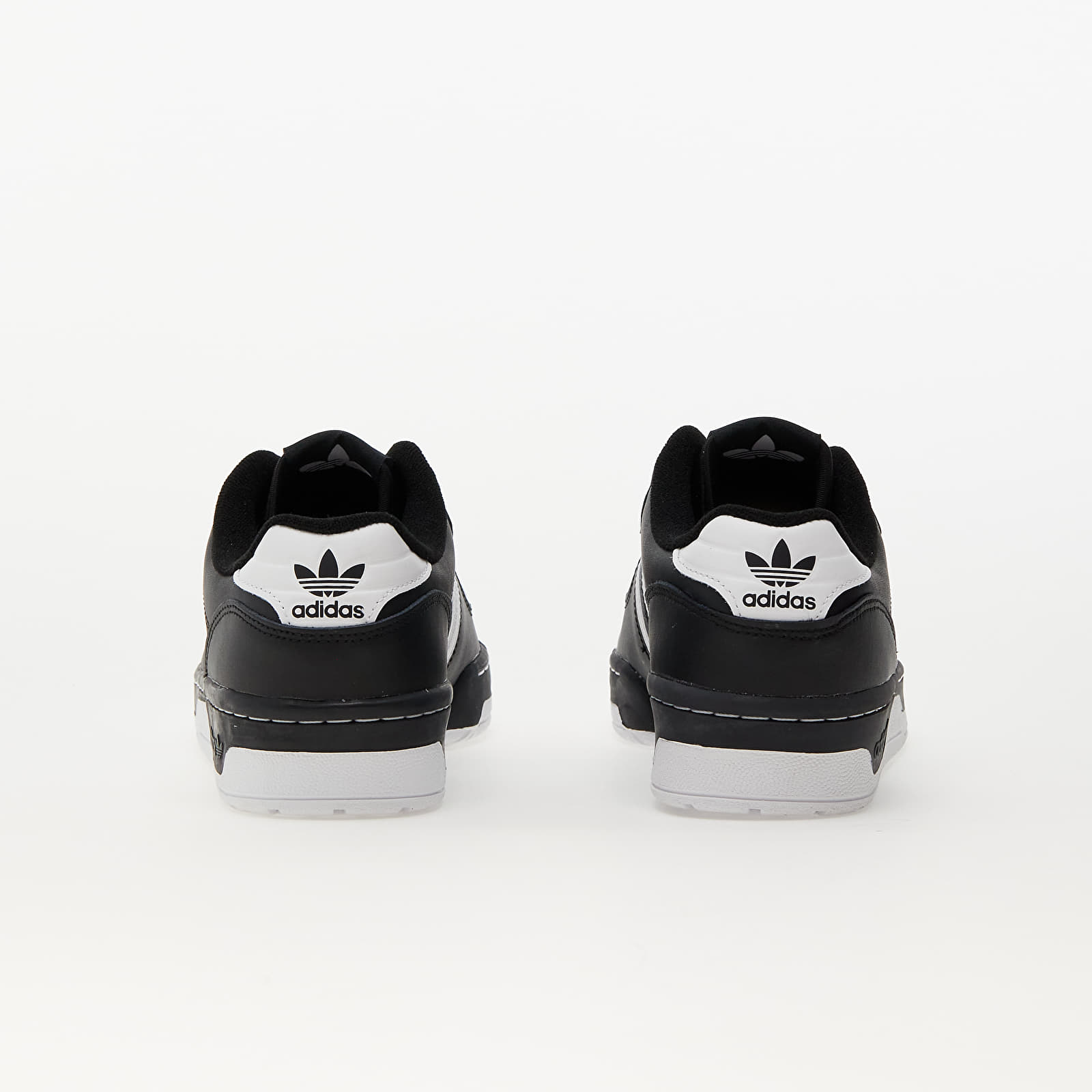 Turnschuhe und Schuhe für Männer adidas Originals Rivalry Low Core Black/ Ftw White/ Core Black