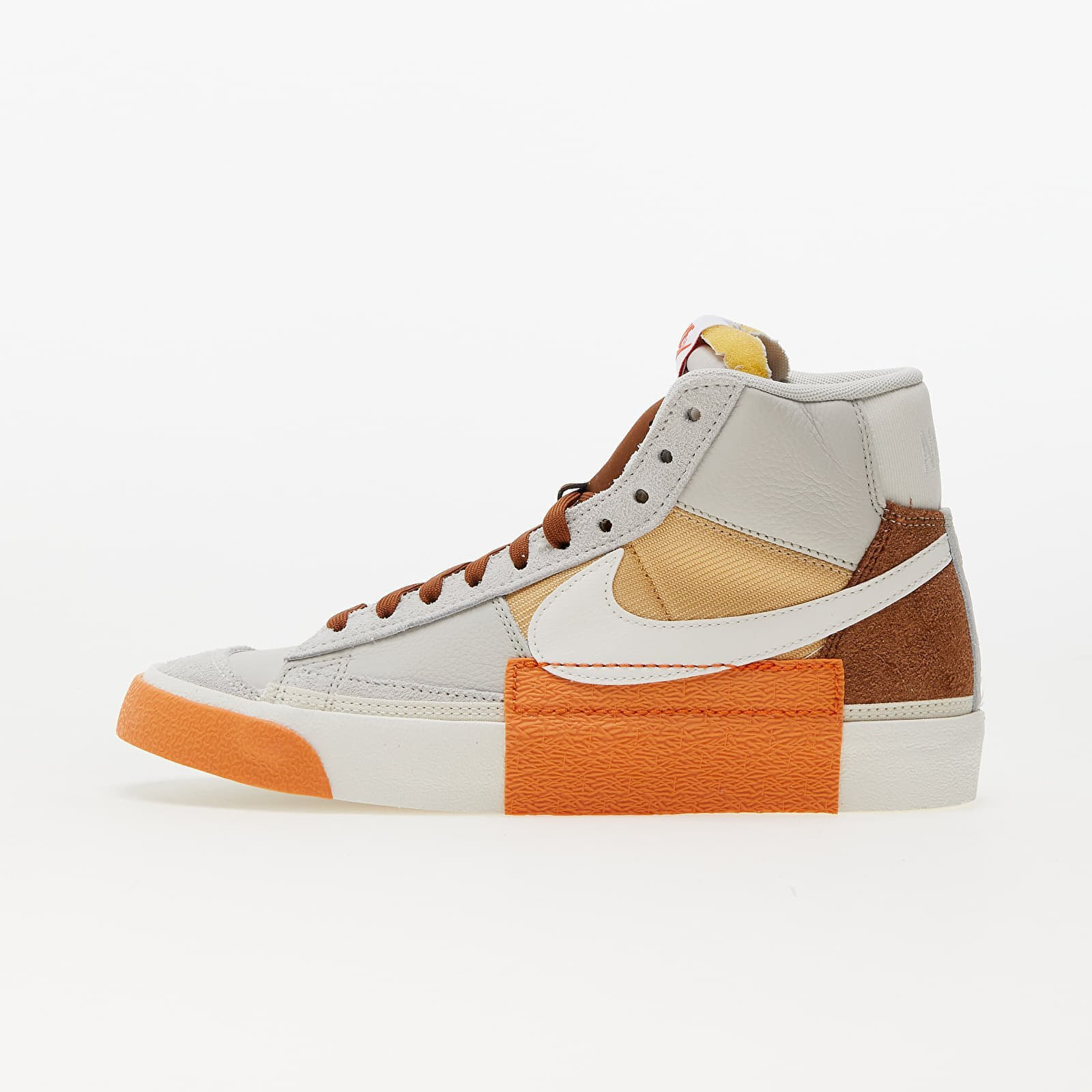 Zapatillas Hombre Nike Blazer Mid Pro Club Light Bone/ Sail-Sesame-Pecan