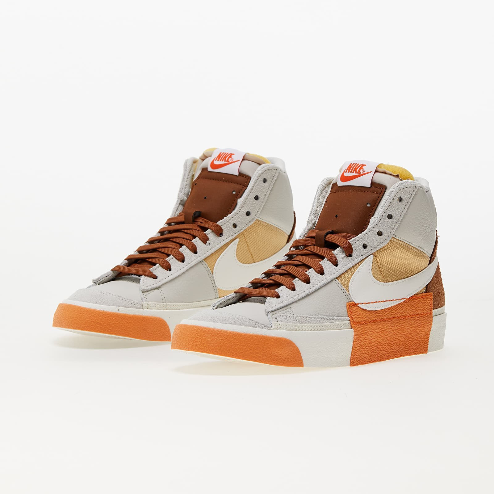 Zapatillas Hombre Nike Blazer Mid Pro Club Light Bone/ Sail-Sesame-Pecan