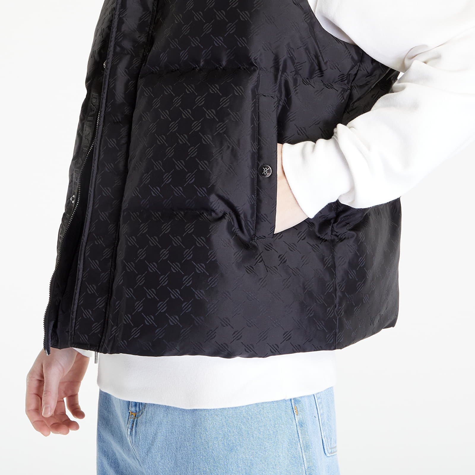 Vesten Daily Paper Pondo Bodywarmer Monogram Black