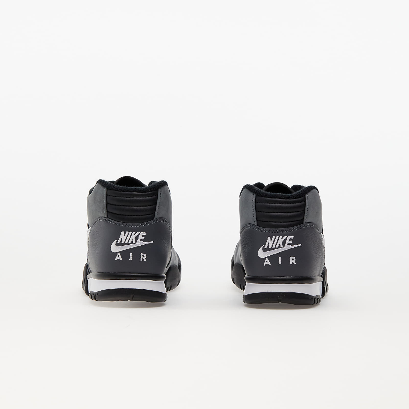 Baskets et chaussures pour hommes Nike Air Trainer 1 Black White Dark Grey Cool Grey Queens