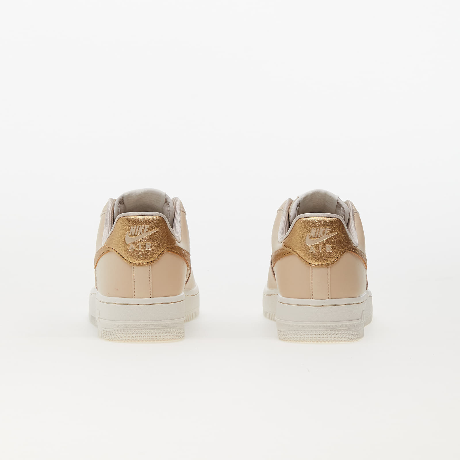 Dámské tenisky a boty Nike W Air Force 1 '07 Sanddrift/ Metallic Gold-Phantom