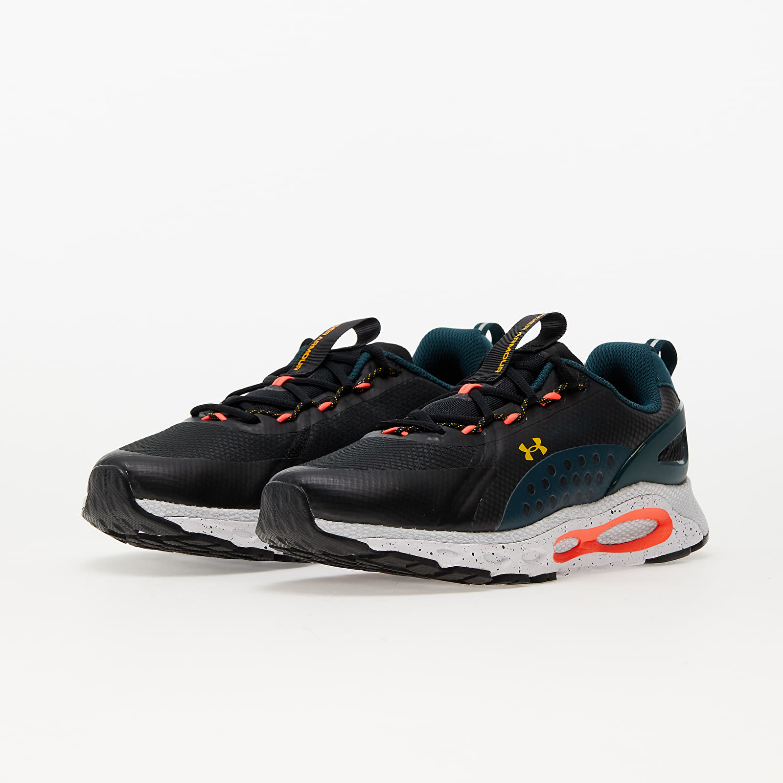 Мужская обувь Under Armour HOVR Infinite Summit 2 Black