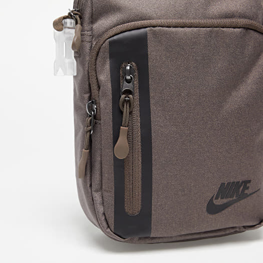 Nike shoulder bag price clearance