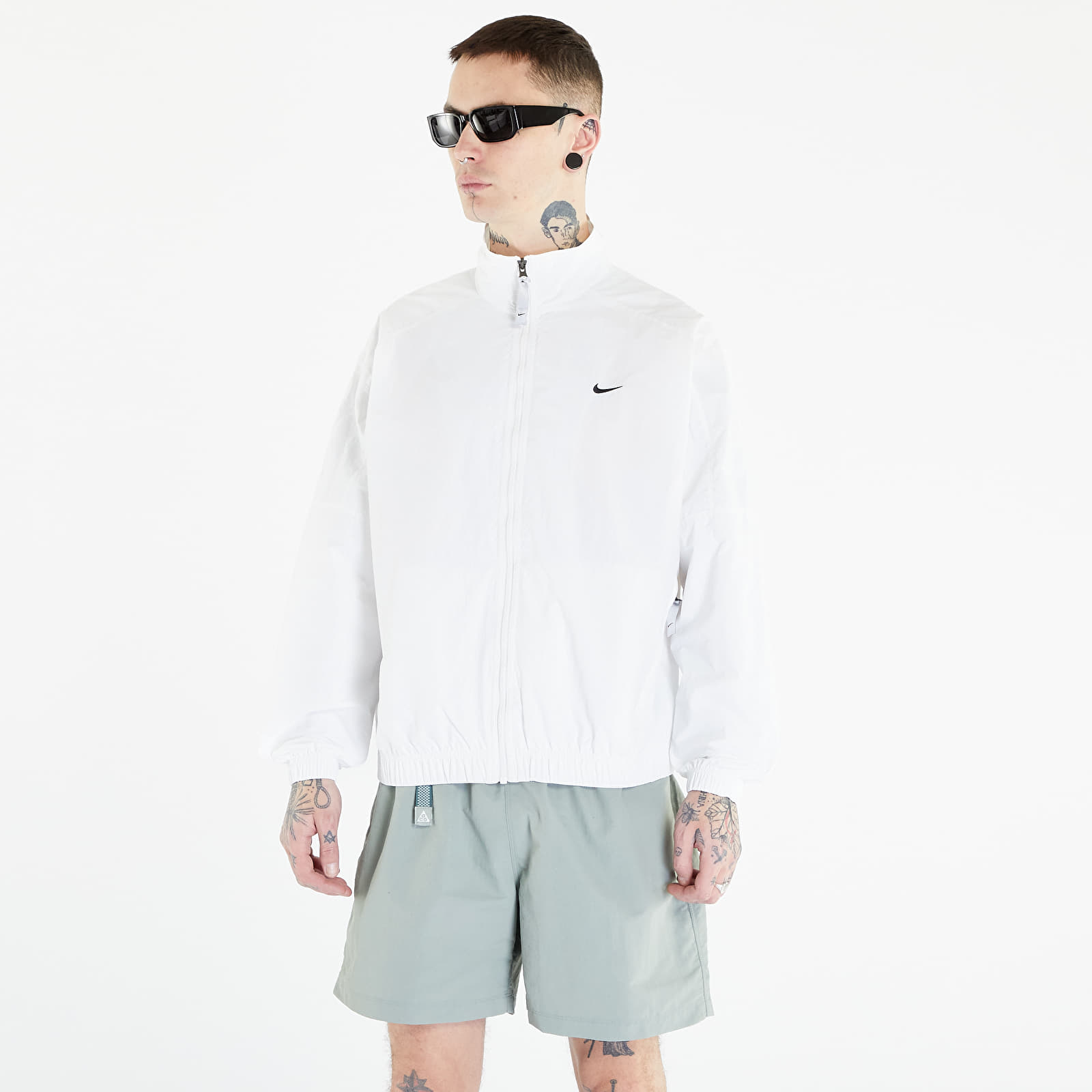 Black and white nike jacket mens best sale