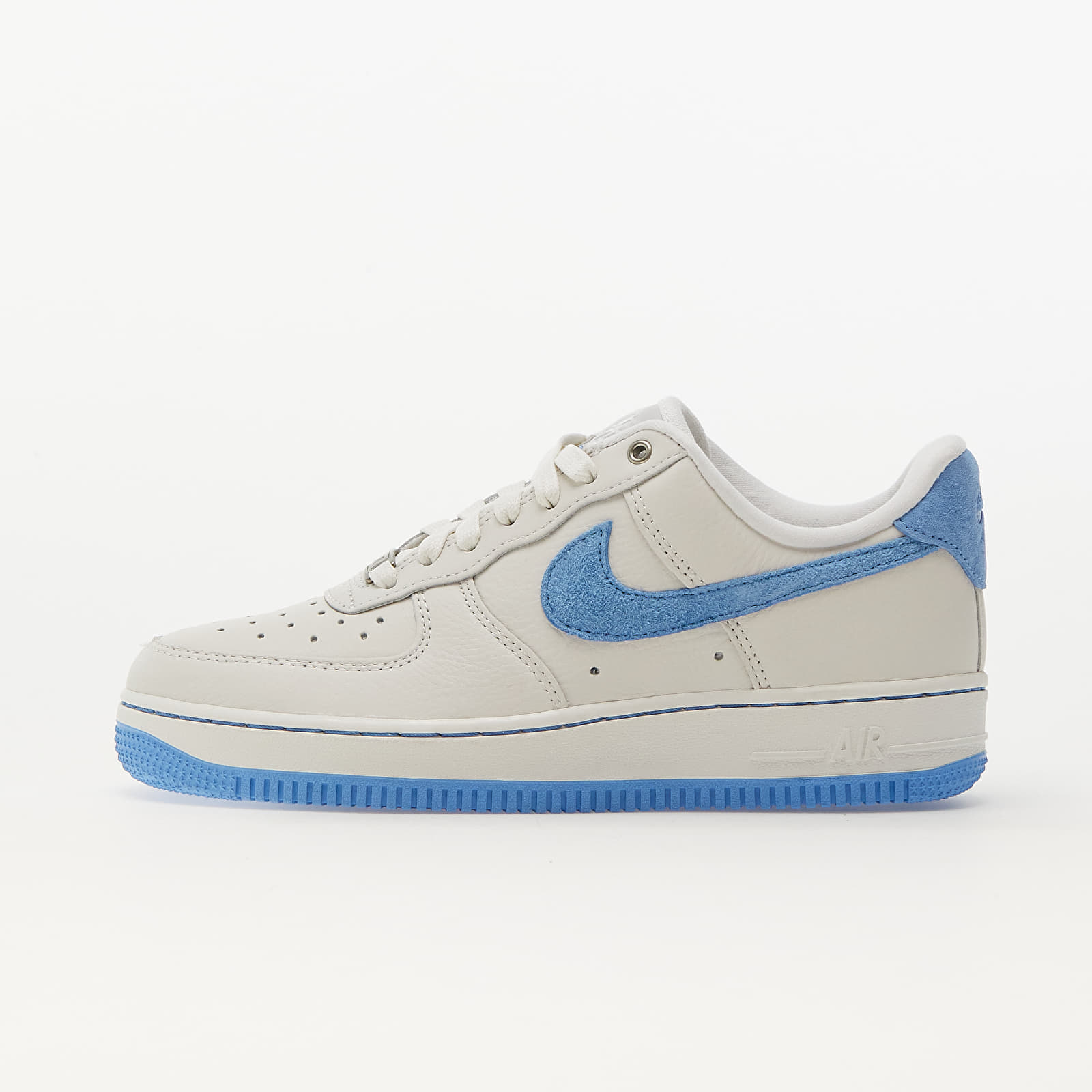 Dámske tenisky a obuv Nike W Air Force 1 Lxx Summit White/ University Blue