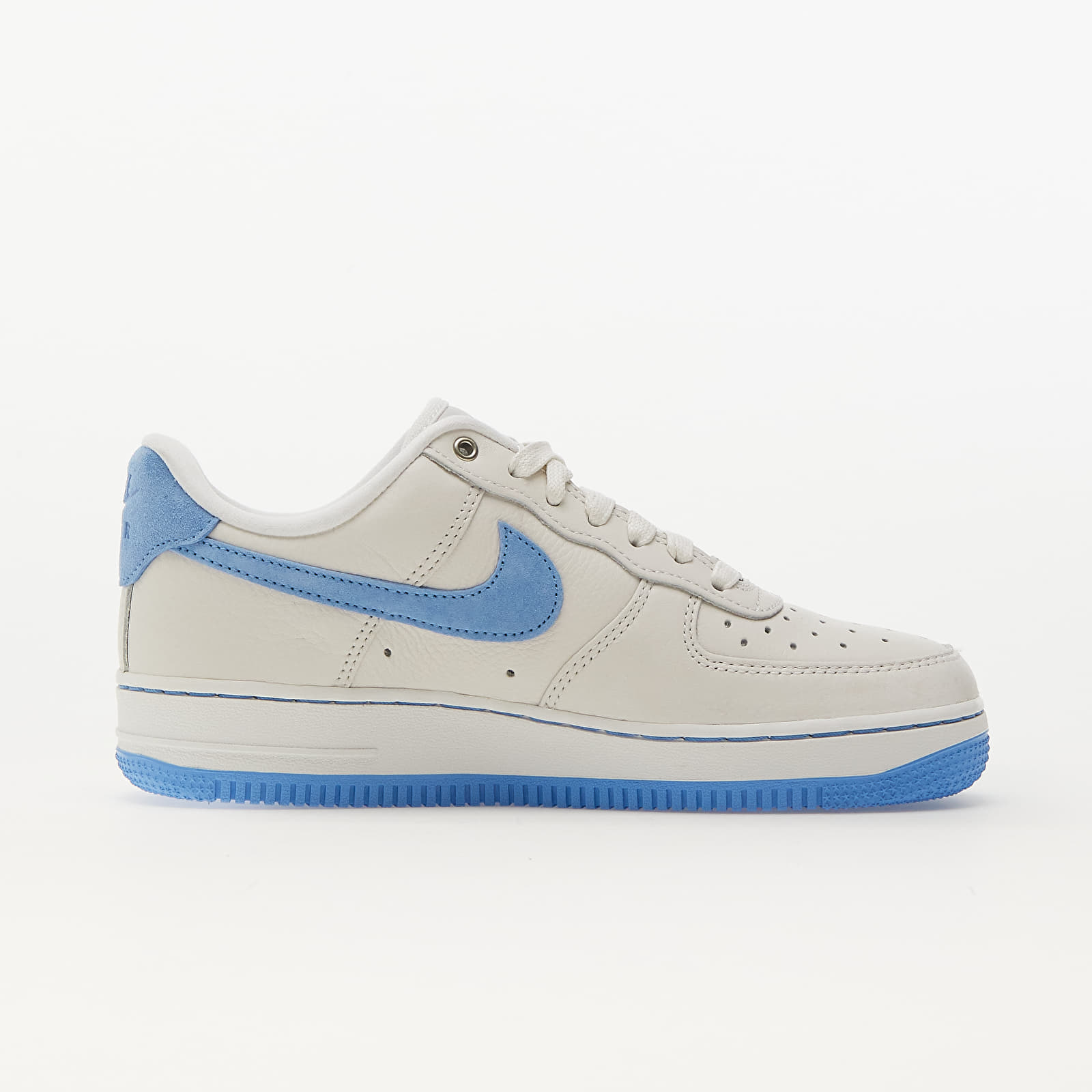 Dámske tenisky a obuv Nike W Air Force 1 Lxx Summit White/ University Blue