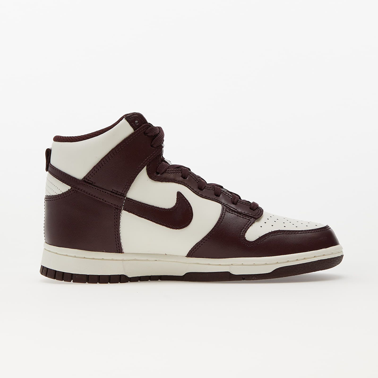 Chaussures et baskets femme Nike W Dunk High Burgundy Crush/ Burgundy Crush-Sail