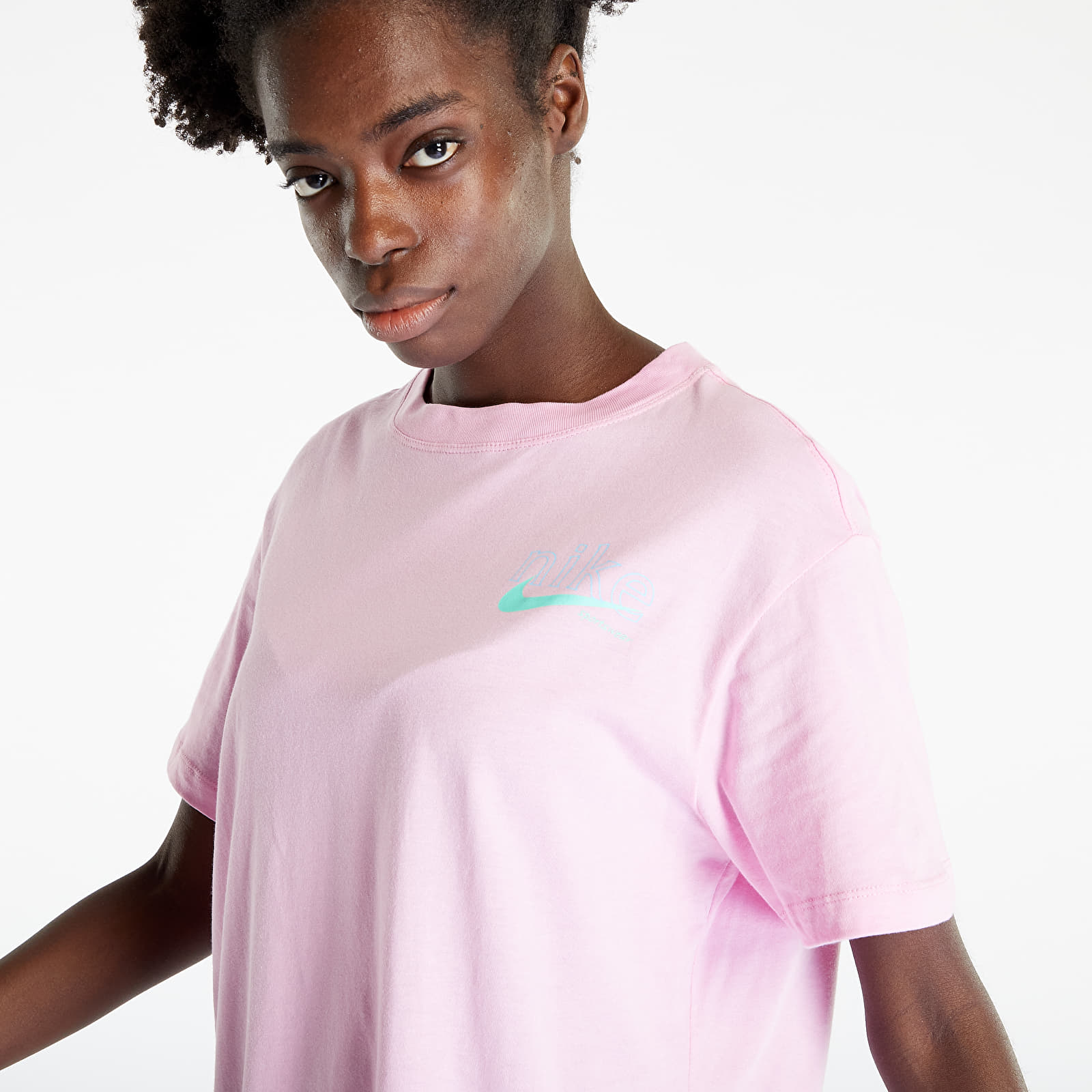 T shirt deals nike pink