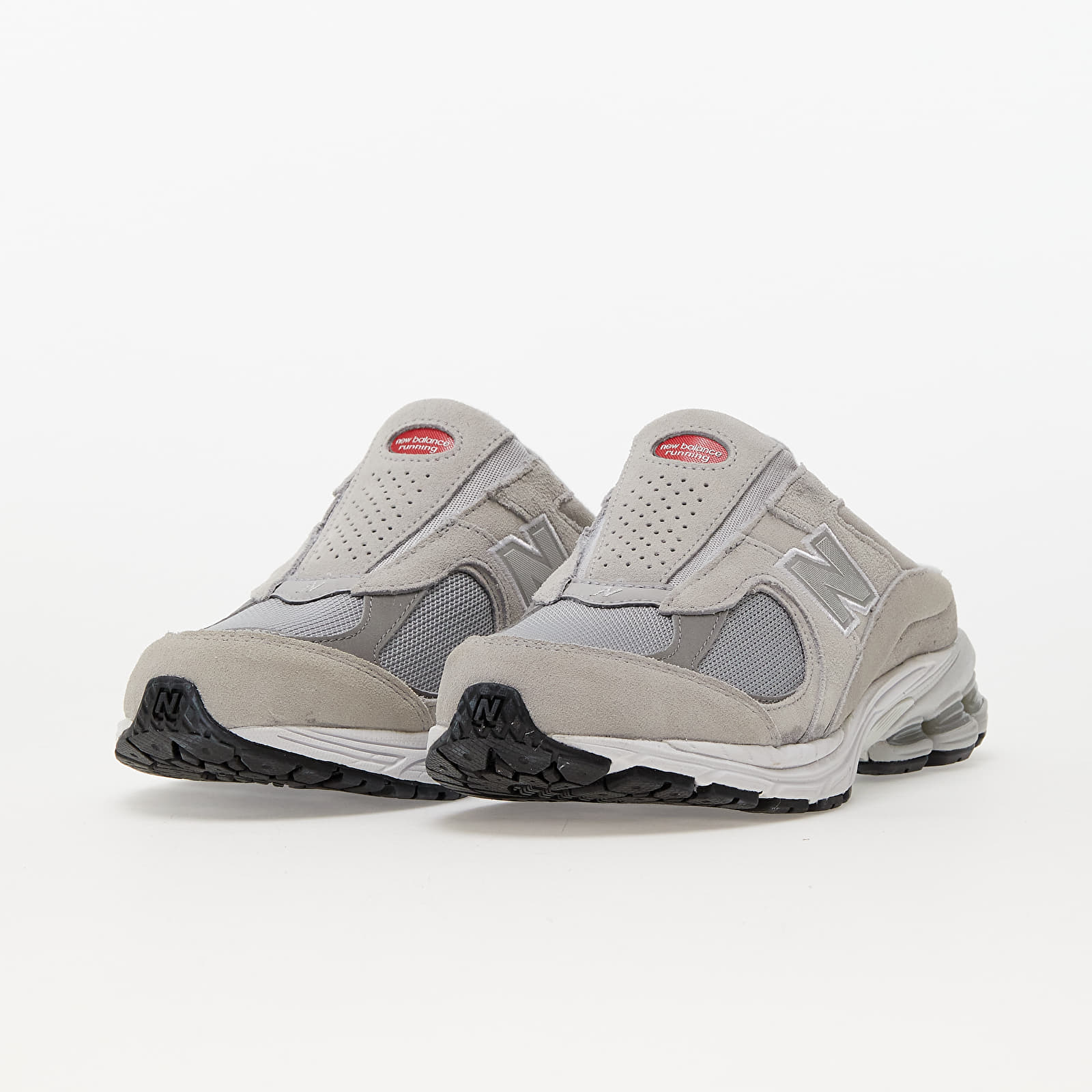 Turnschuhe und Schuhe für Männer New Balance 2002 Grey