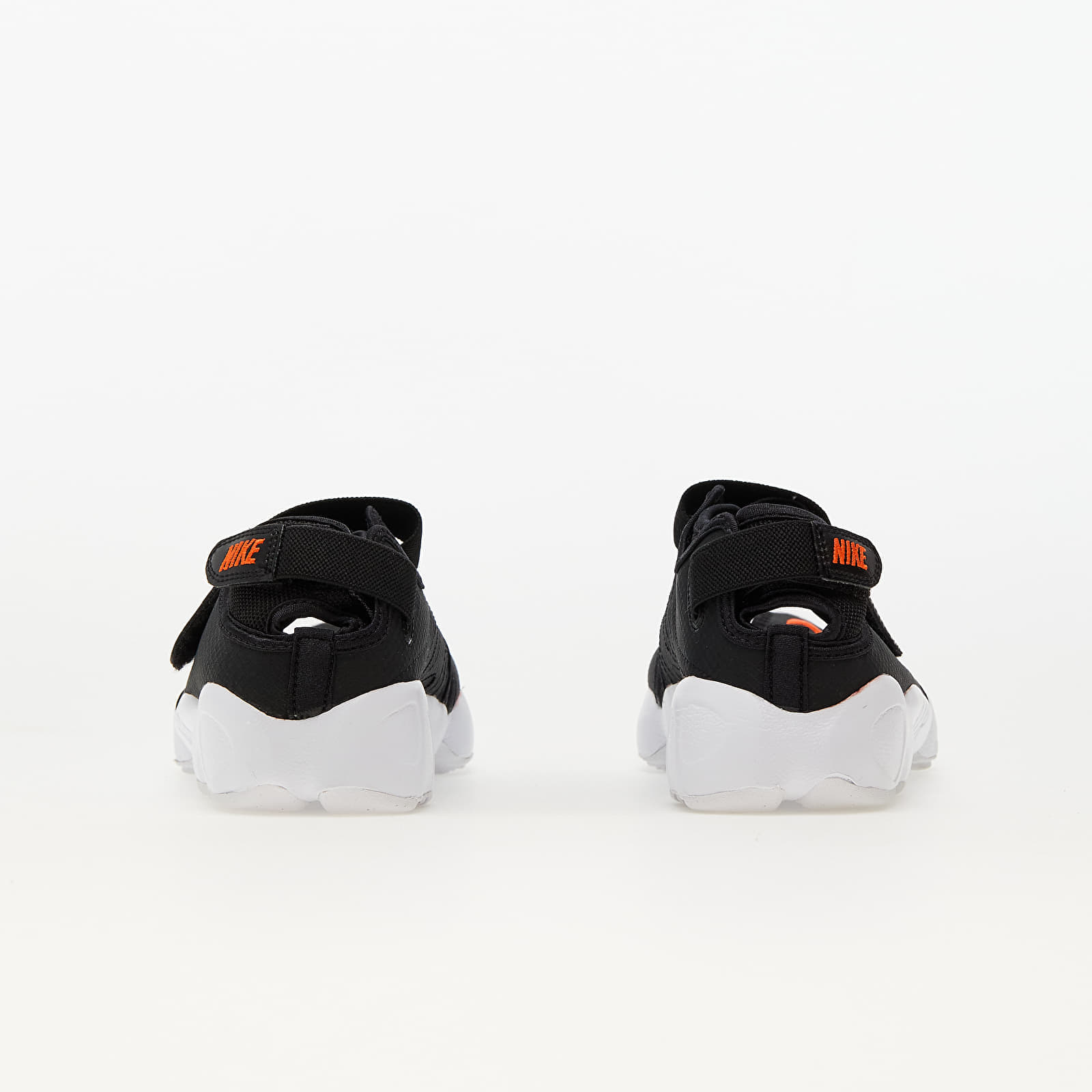 Ténis e sapatos de senhora Nike W Air Rift Breathe Black/ Rush Orange-White