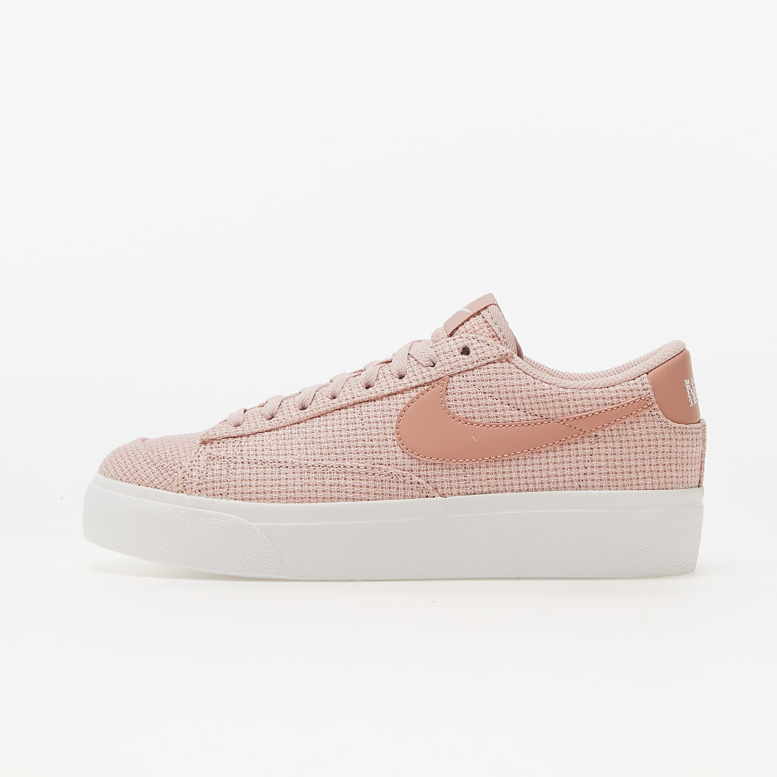 Dámské tenisky a boty Nike W Blazer Low Platform Essential Pink Oxford/ Rose Whisper-Summit White