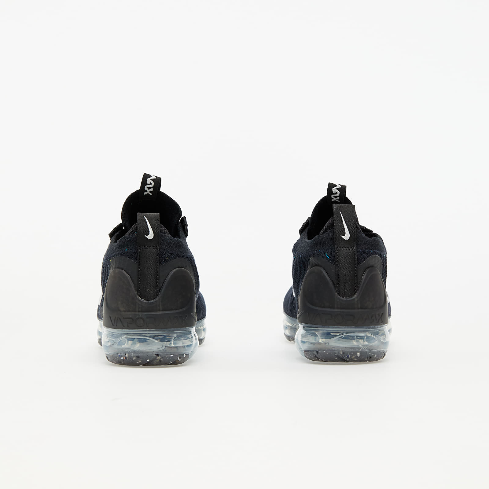 Nike air vapormax flyknit silver shop