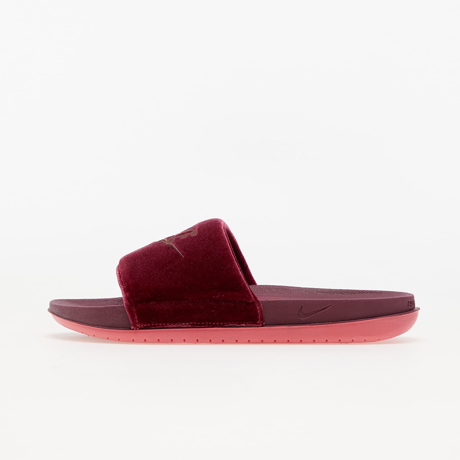 Maroon slides nike cheap