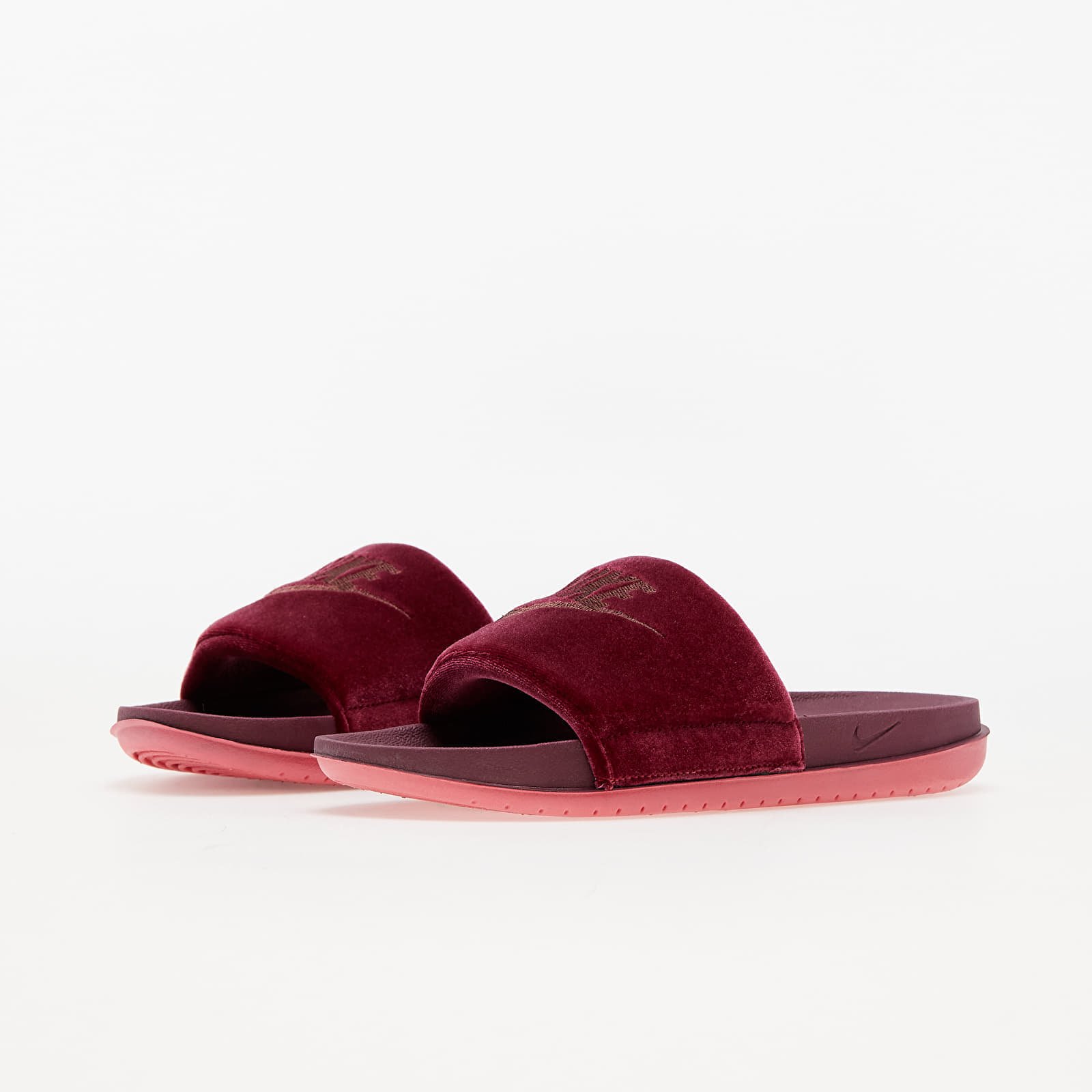 Sneakers und Schuhe für Frauen Nike Wmns Offcourt Slide SE Dark Beetroot/ Mtlc Mahogany-Archaeo Pink