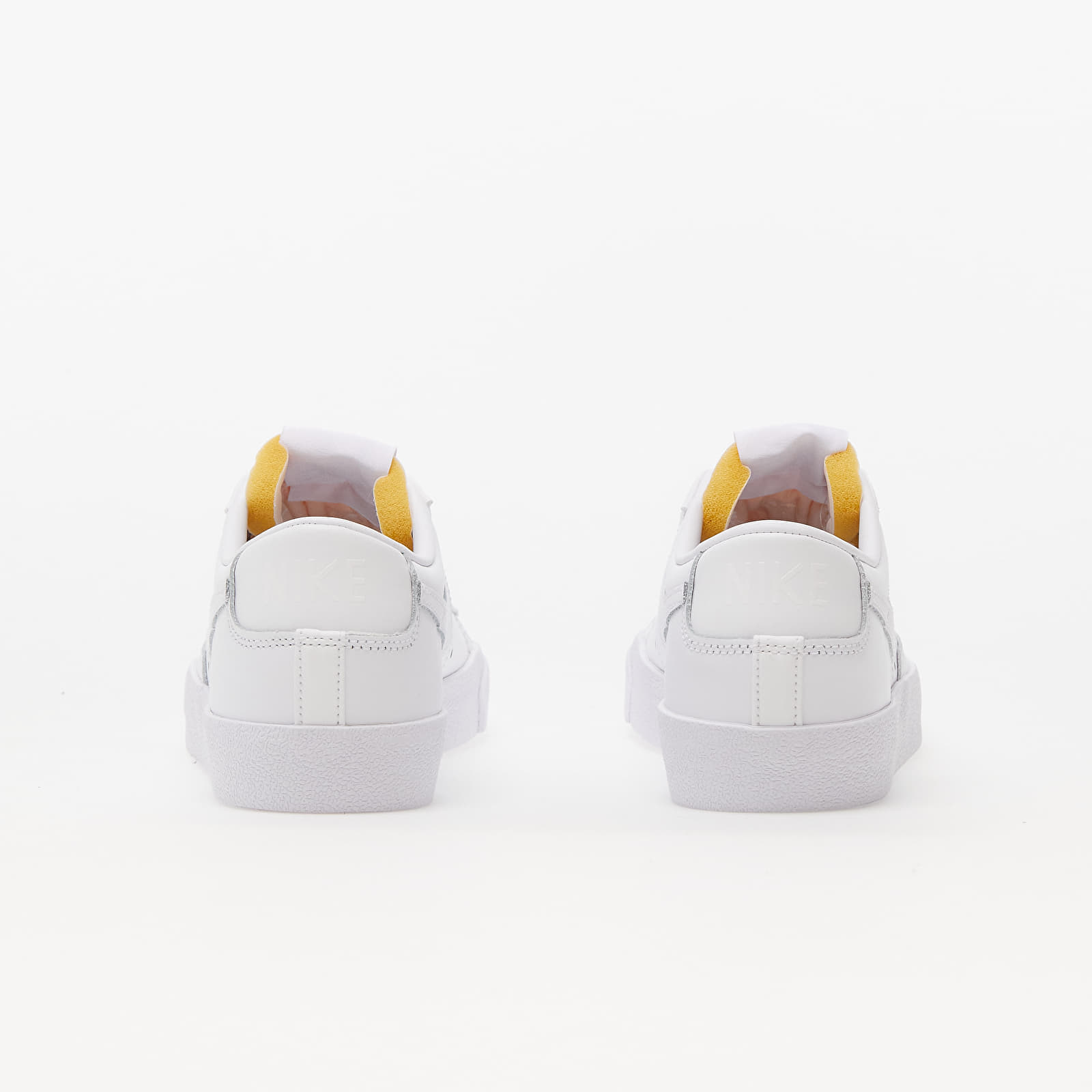 Жіноче взуття Nike W Blazer Low '77 White/ White-White-White