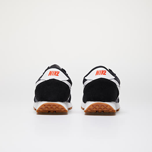 Women s sneakers and shoes Nike W Daybreak Black Summit White Off Noir Queens