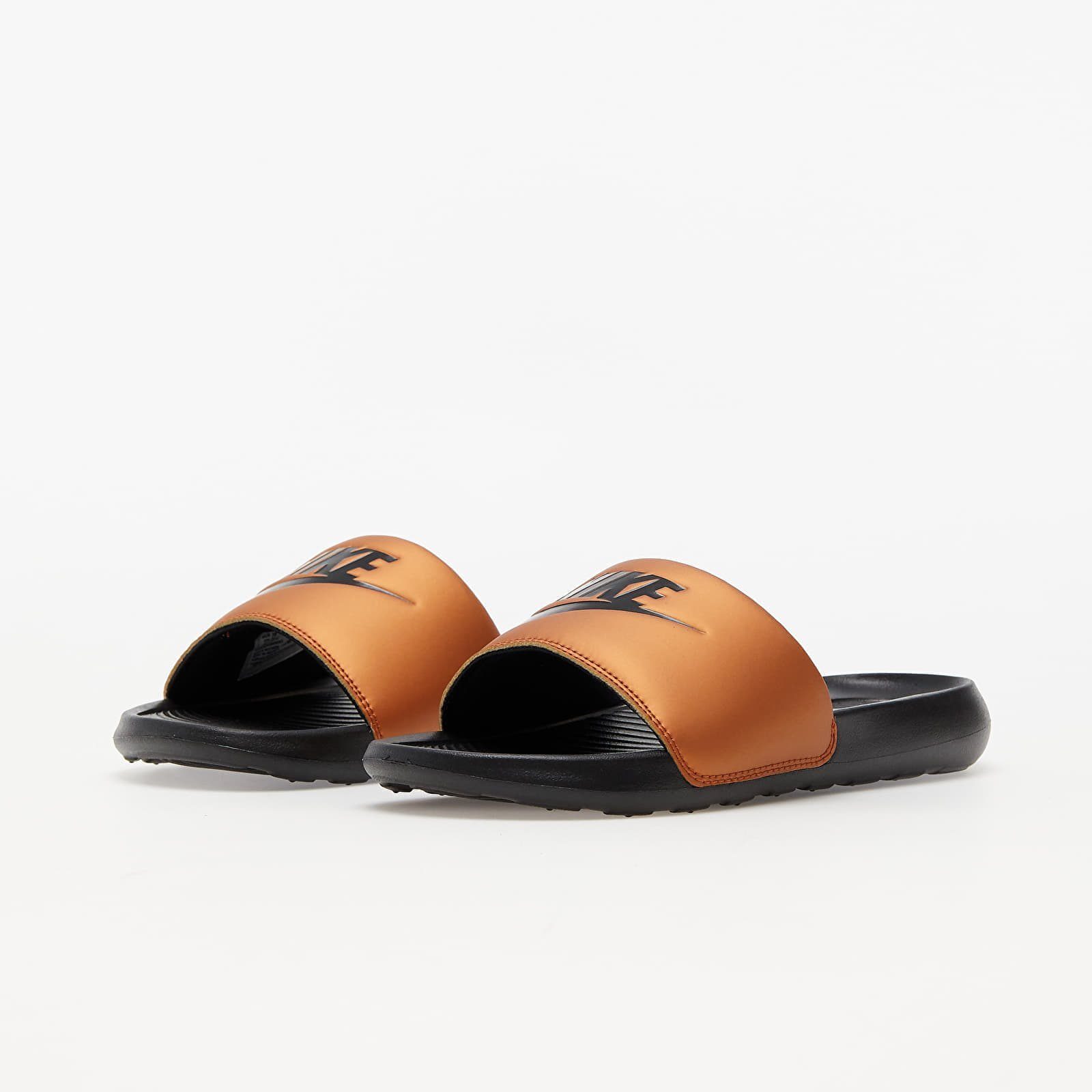 Women's sneakers and shoes Nike W Victori One Black/ Black-Metallic Copper