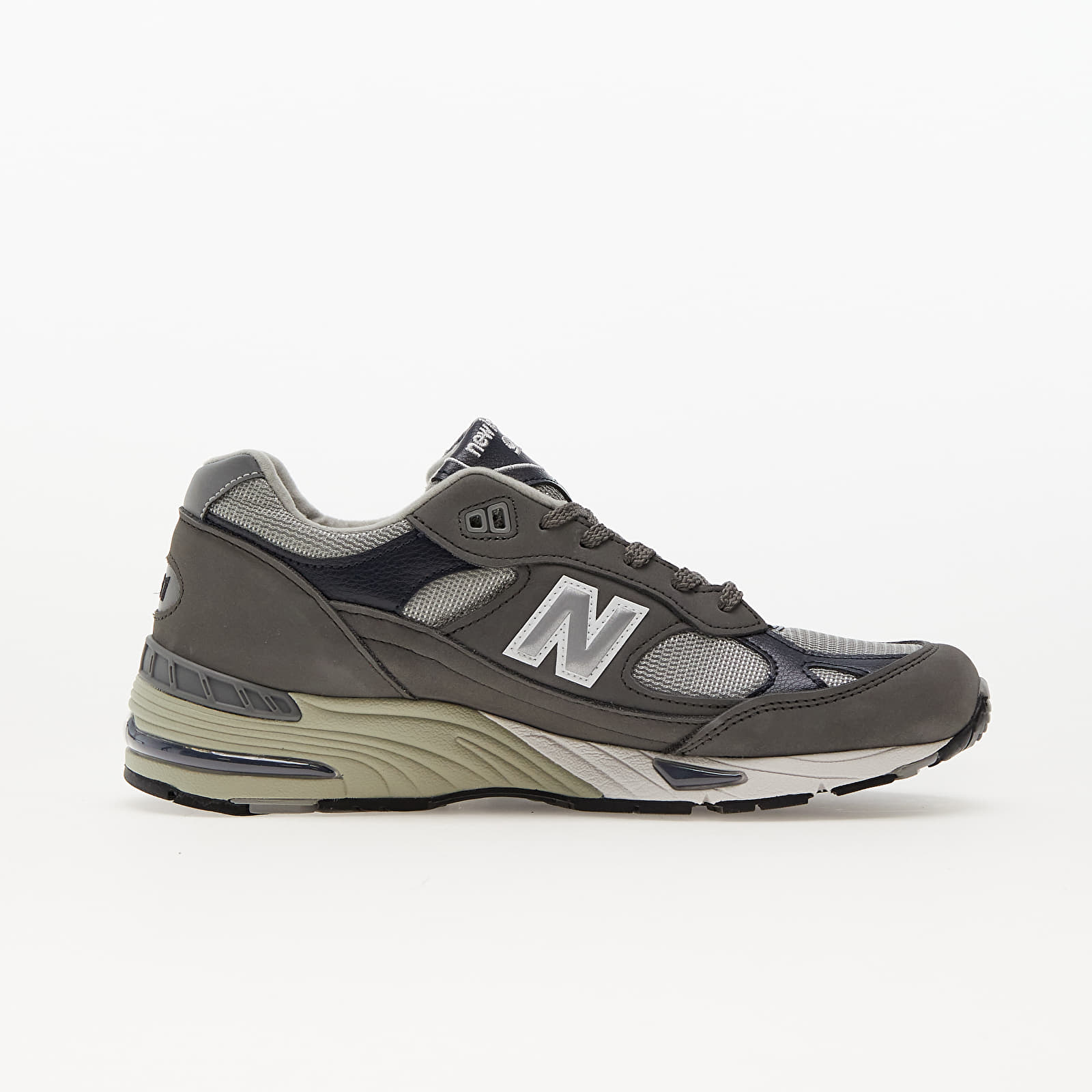 Turnschuhe und Schuhe für Männer New Balance 991 Grey