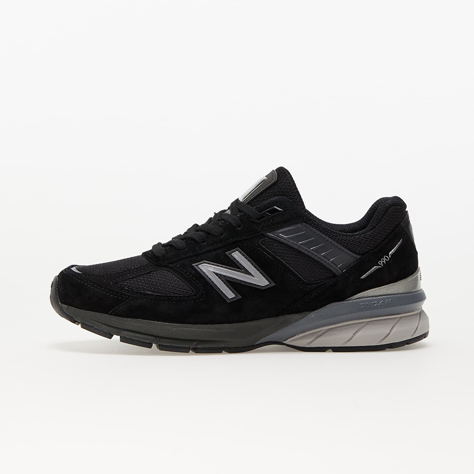 Men s sneakers and shoes New Balance 990 V6 Black Silver Queens