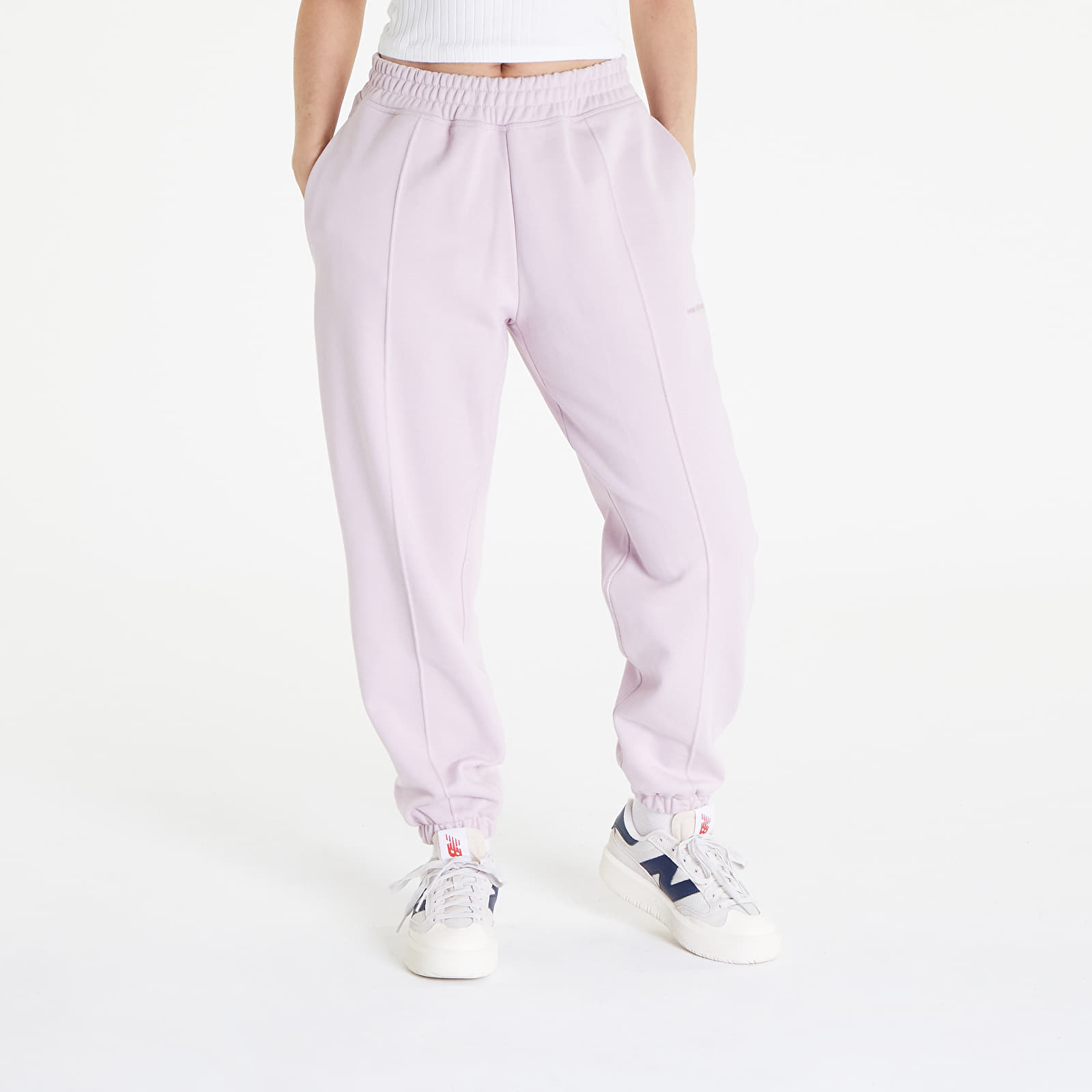 Trainingsbroeken New Balance Nb Athletics Nature State Sweatpant Violetsh