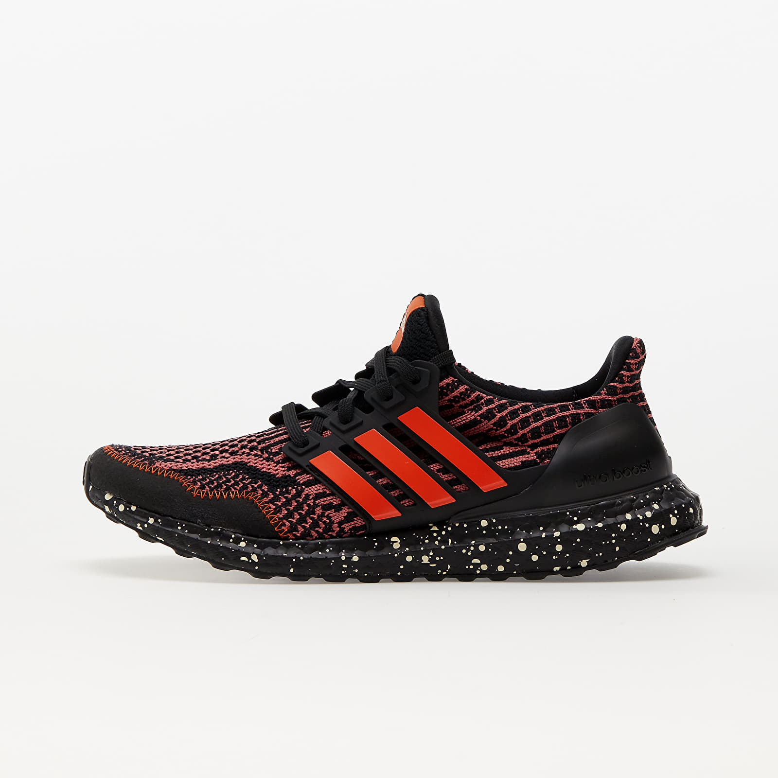 Sneakers und Schuhe fur Frauen adidas Performance UltraBOOST 5.0 DNA W Wonder Impora Core Black Queens