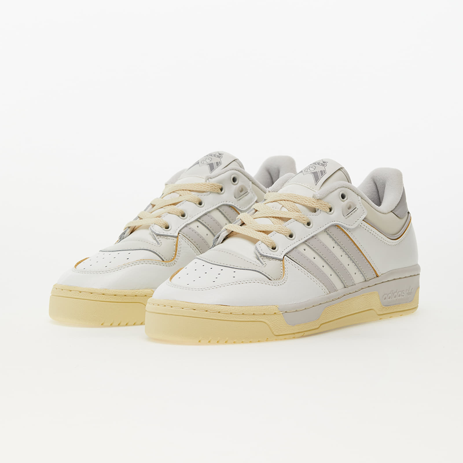 Turnschuhe und Schuhe für Männer adidas Originals Rivalry Low 86 Core White