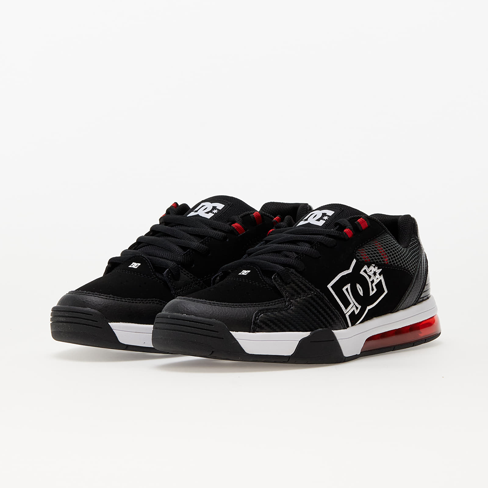 Meeste tossud ja kingad DC Versatile M Shoe Bwa Black/ White/ Athletic Red