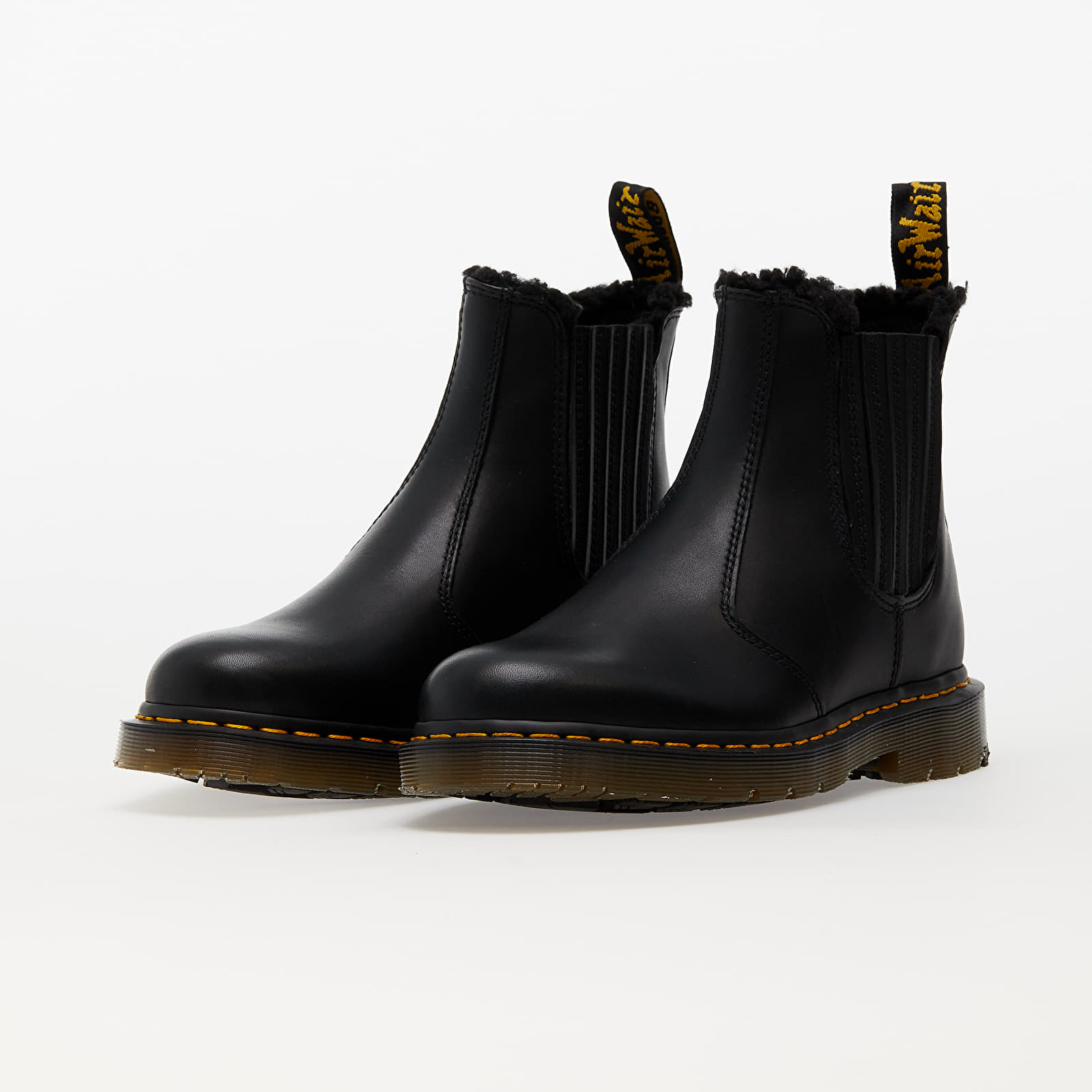 2976 new arrivals chelsea black