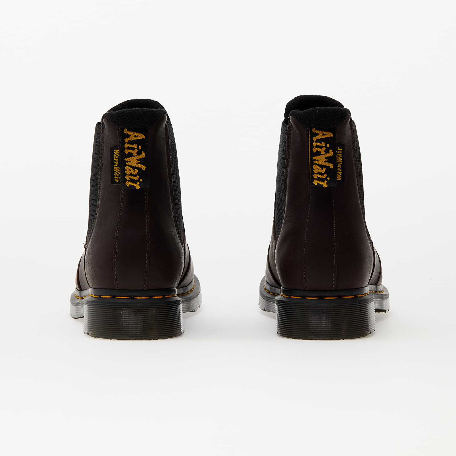 Men's sneakers and shoes Dr. Martens 2976 Chelsea Boot Dark Brown