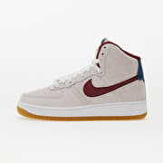 Nike legendary sculpt on sale