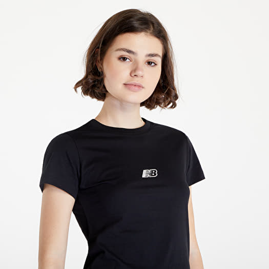 | Černé T-shirts Tee Queens Balance New Essentials