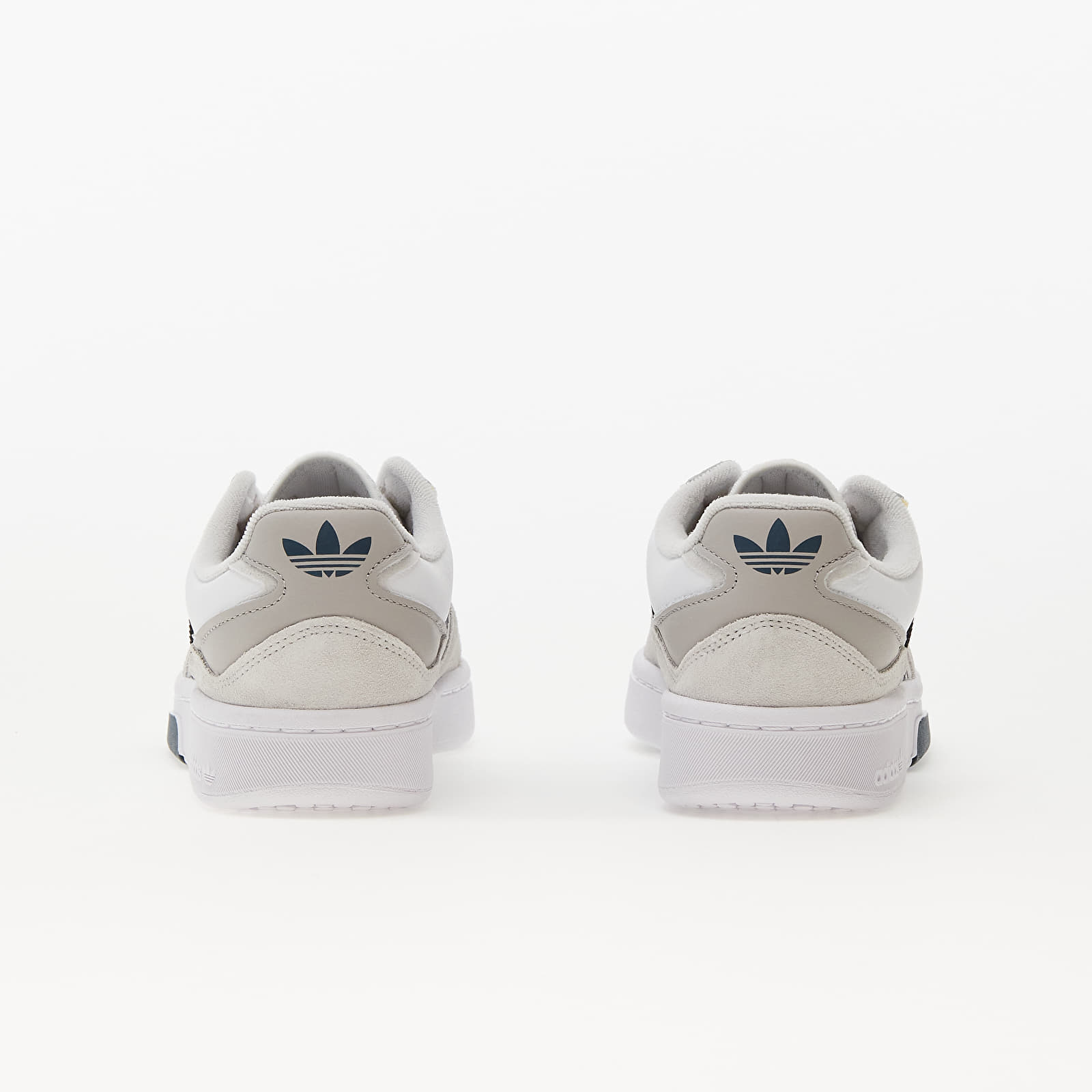 Men's sneakers and shoes adidas Originals Courtic Ftwr White/ Grey One/ Grey One