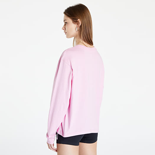 Light pink nike shirt womens sales