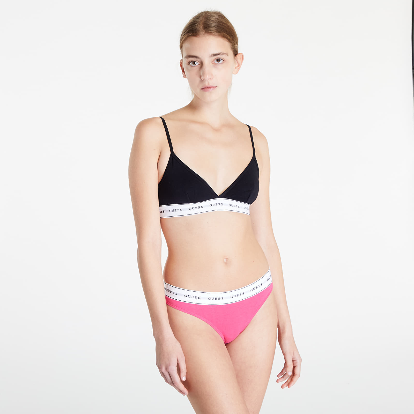 Trusser GUESS Carrie Thong Pink