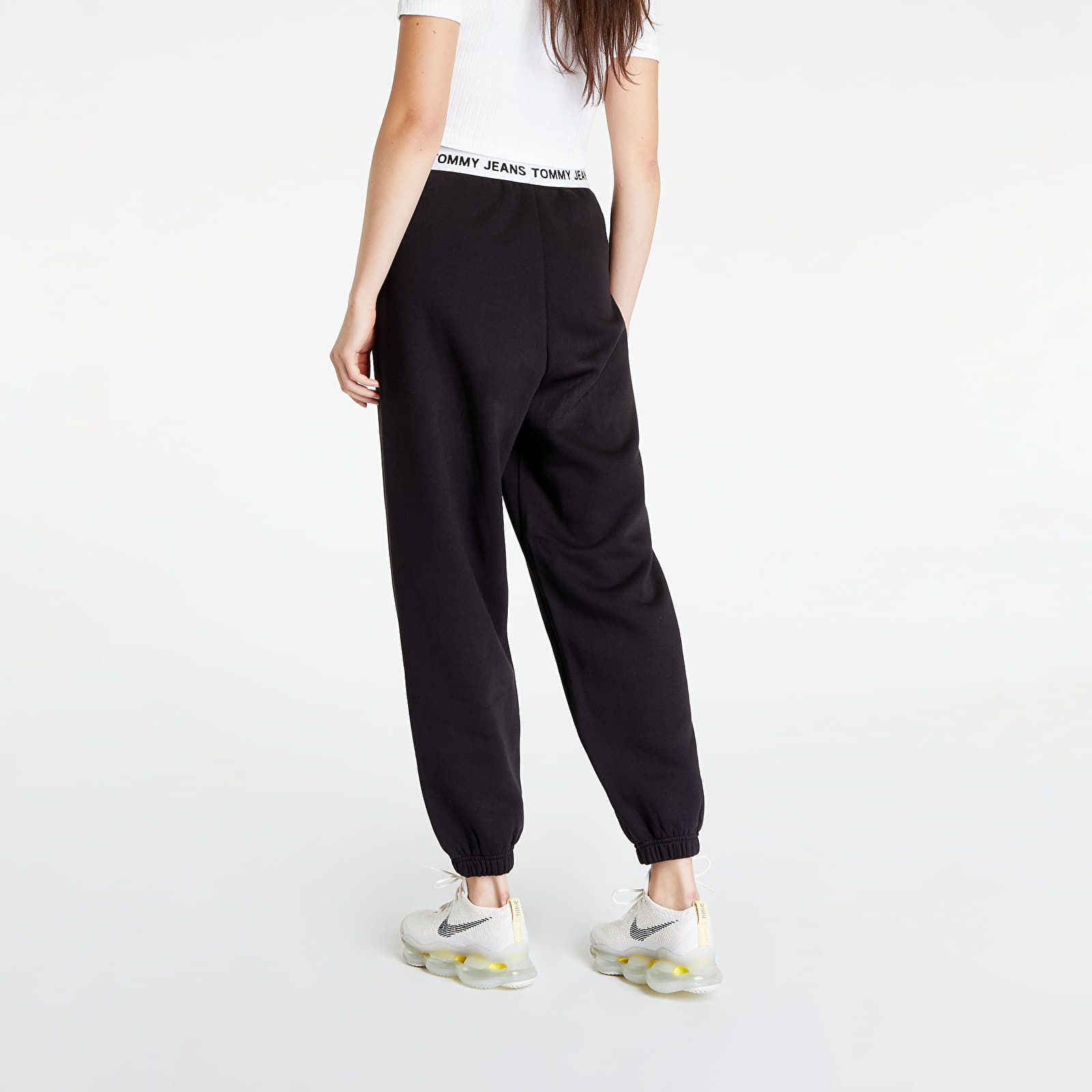 Trenerke TOMMY JEANS Logo Waistband Sweatpants Black