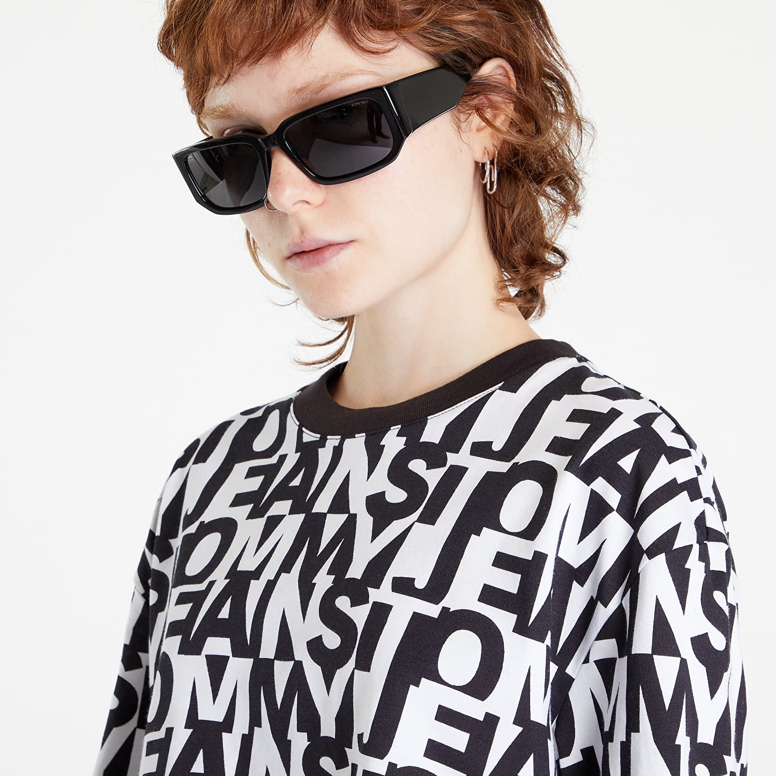 T-shirts TOMMY JEANS Super Crop Re Black/ White