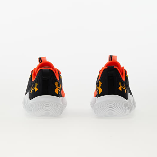 Black and orange under armour shoes discount