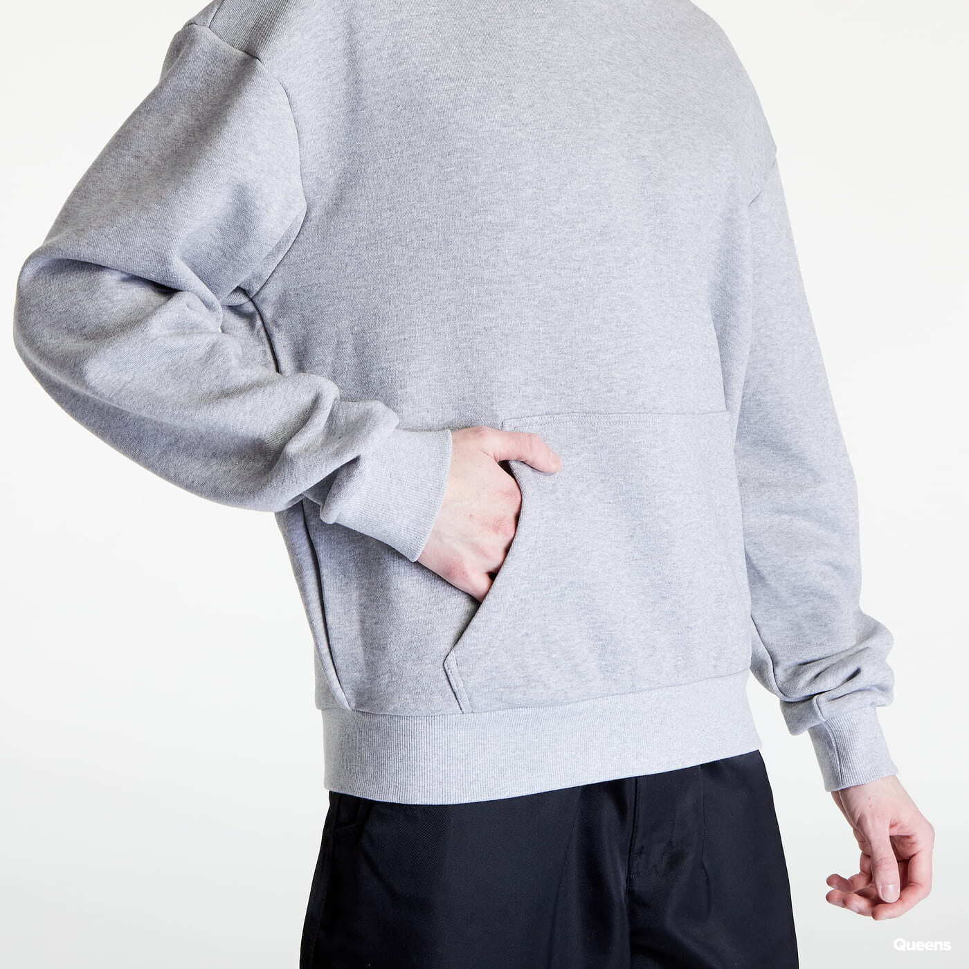 Sweatshirts Urban Classics Ultra Heavy Hoodie Grey Queens