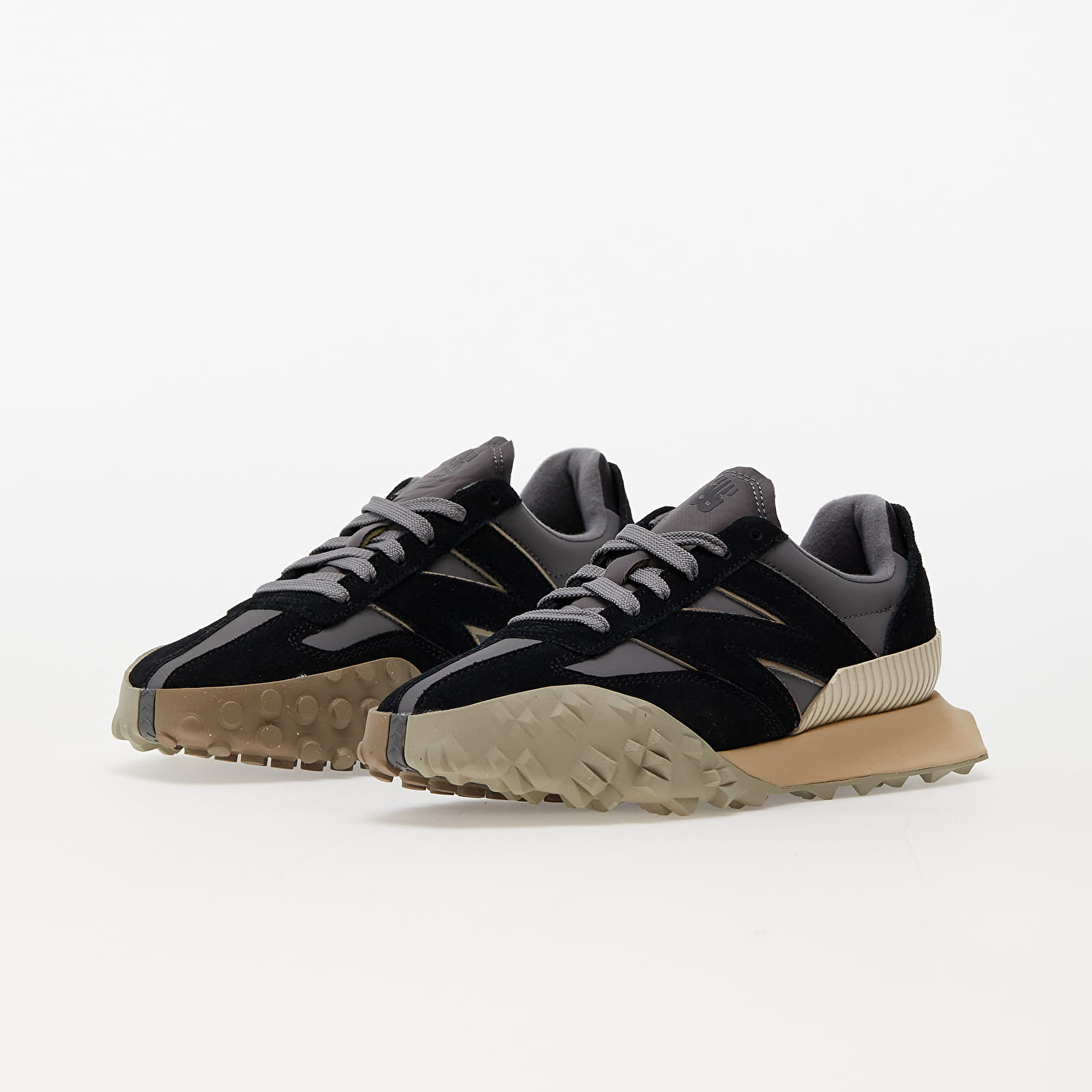 Мужская обувь New Balance UXC72 Black