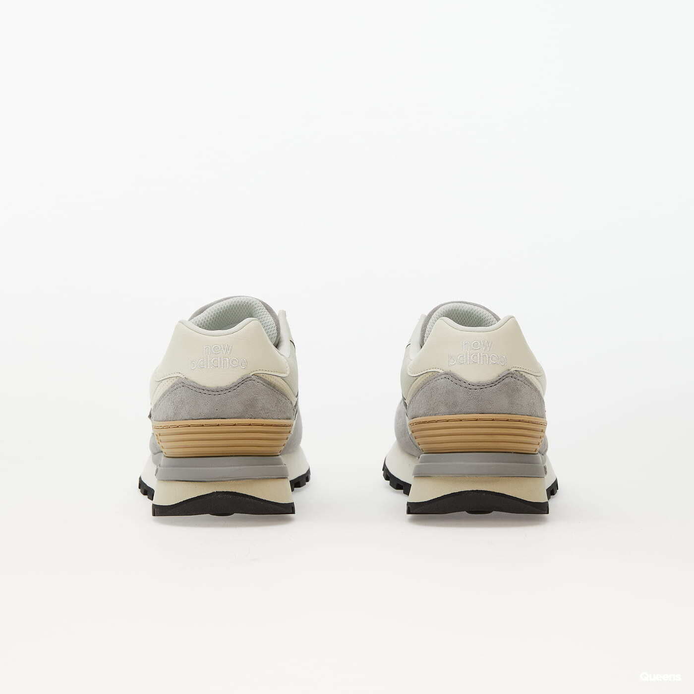 Baskets et chaussures pour hommes New Balance 574 Team Away Grey Queens