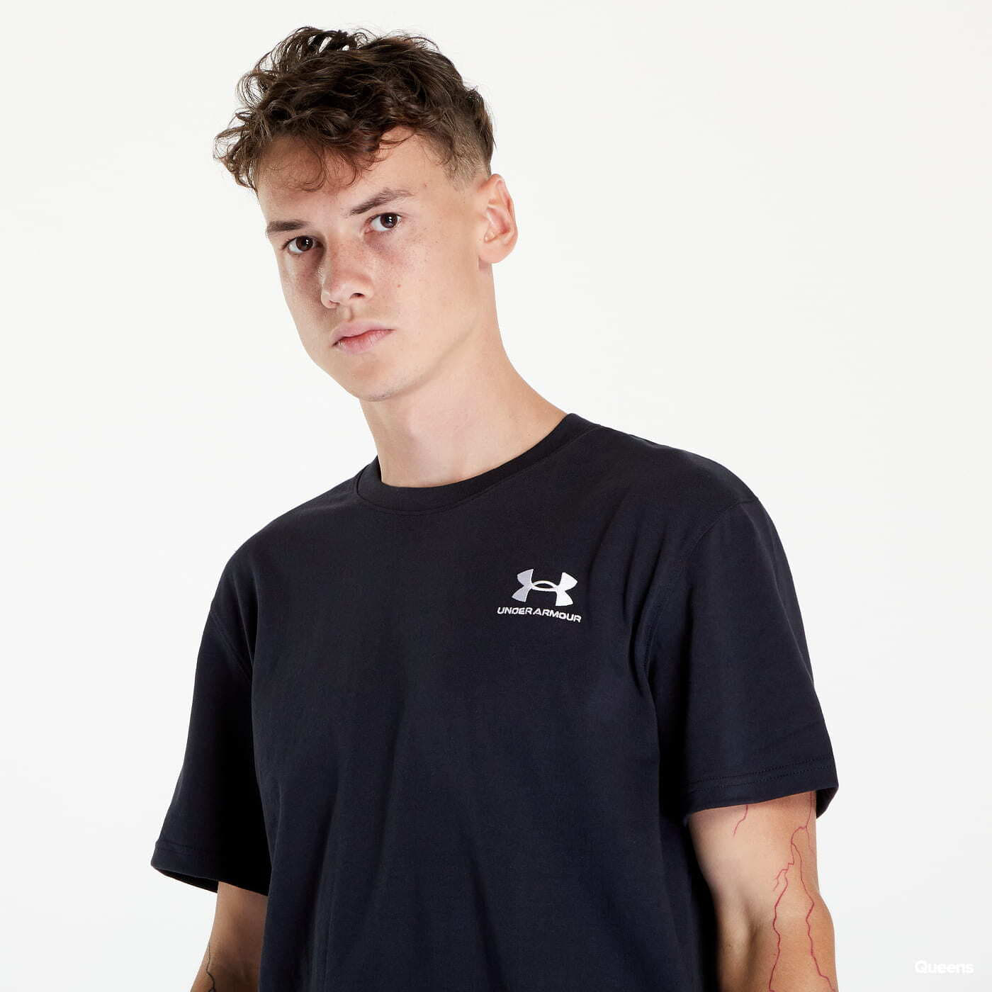 Camisetas Under Armour Logo Emb Heavyweight Ss Black/ White
