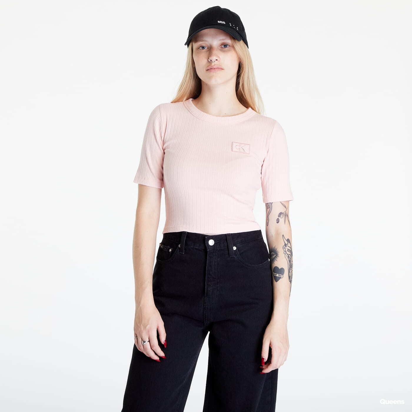 T-shirts CALVIN KLEIN JEANS Badge Slim Rib Short T-Shirt Pink