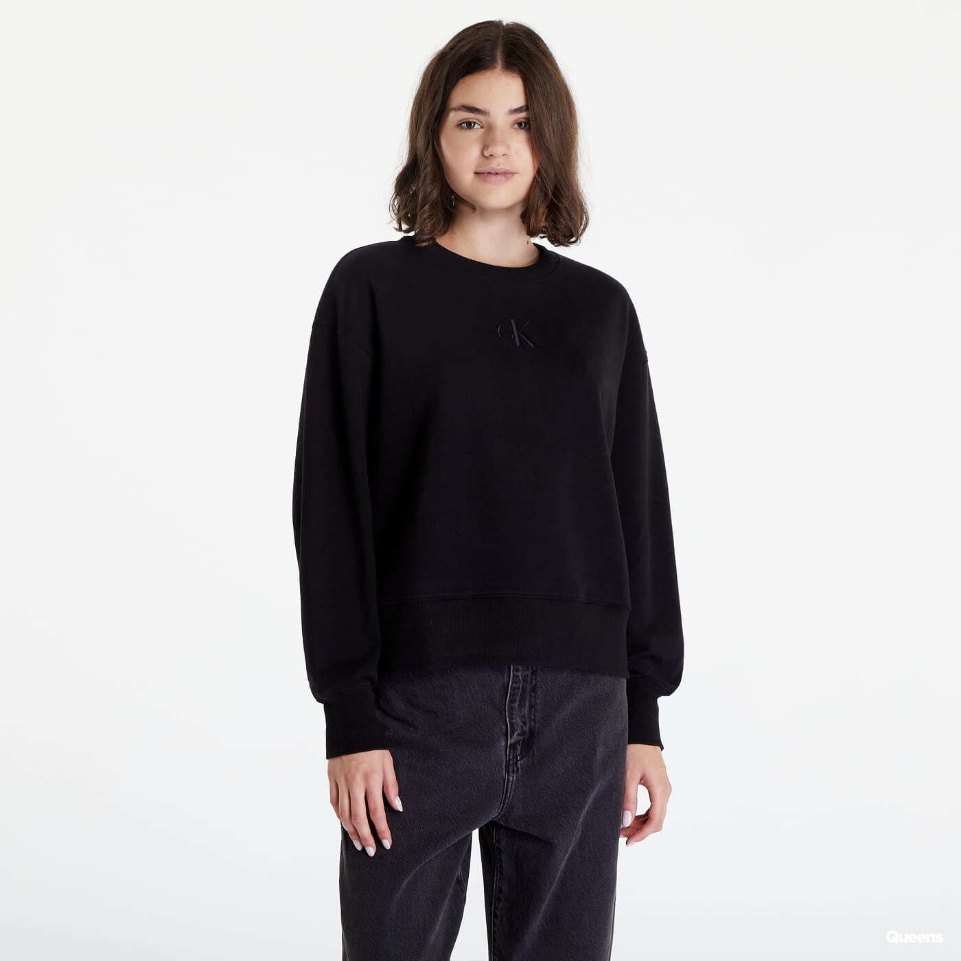 Oversized calvin klein hot sale sweatshirt