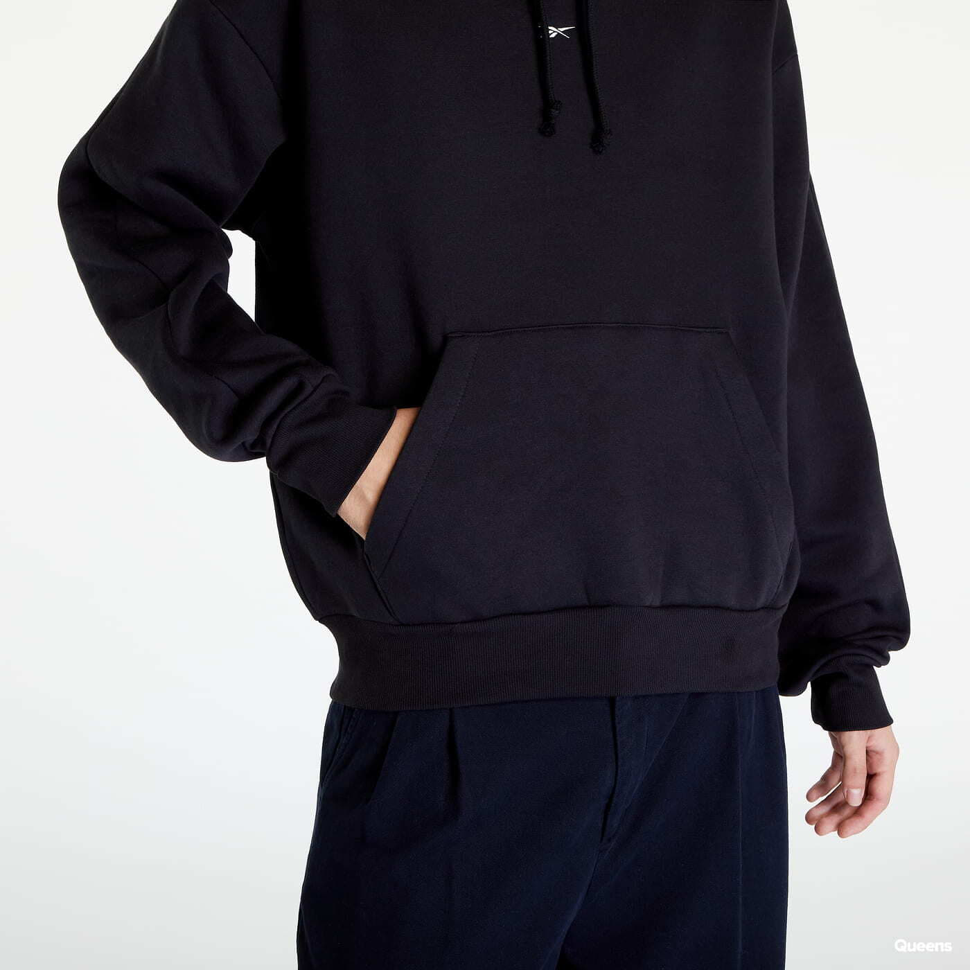 Hoodies and sweatshirts  Reebok Classics Wardrobe Essentials Hoodie Black